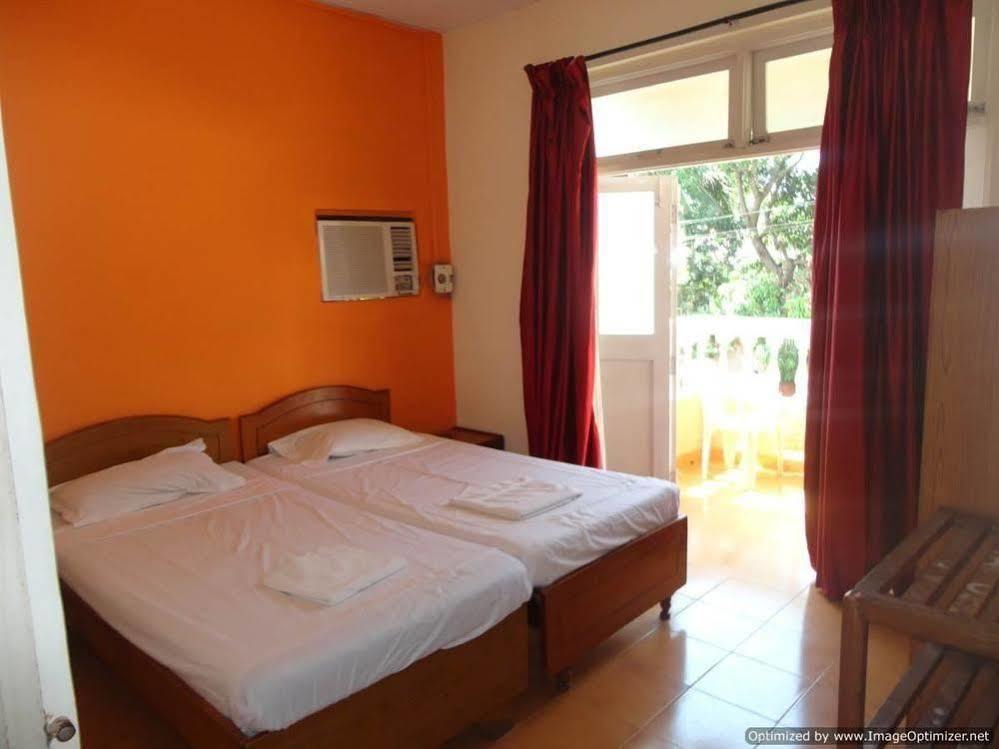 Resort Park Avenue Calangute Exterior photo